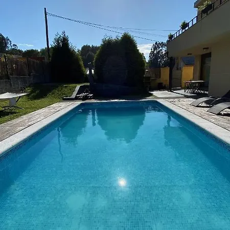 Chalet En Coruna De Diseno, Con Piscina Y Gimnasio * آكورونيا