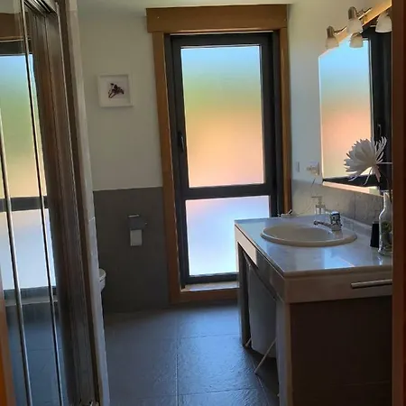 Chalet En Coruna De Diseno, Con Piscina Y Gimnasio * آكورونيا